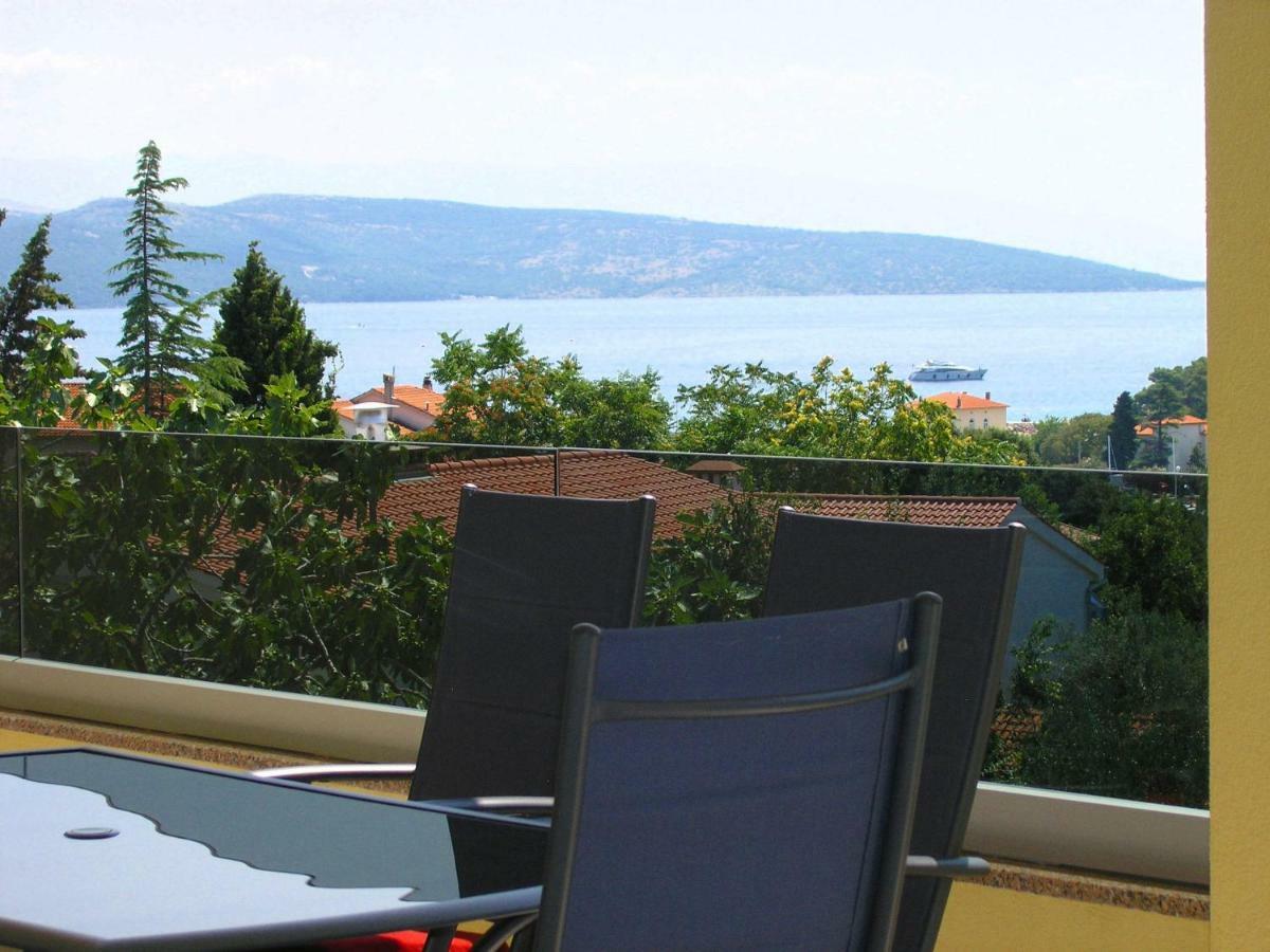 Apartmani Krajinovic Krk Town Bagian luar foto